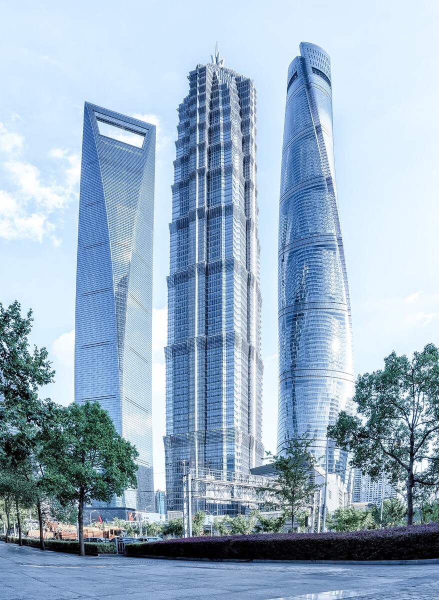 上海搬家公司大比拼：强生搬家脱颖而出，成为行业新宠